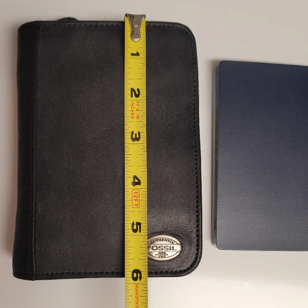 Fossil Leather Wallet Passport, Credit Cards, Cash, Coin Y2K Palm Case